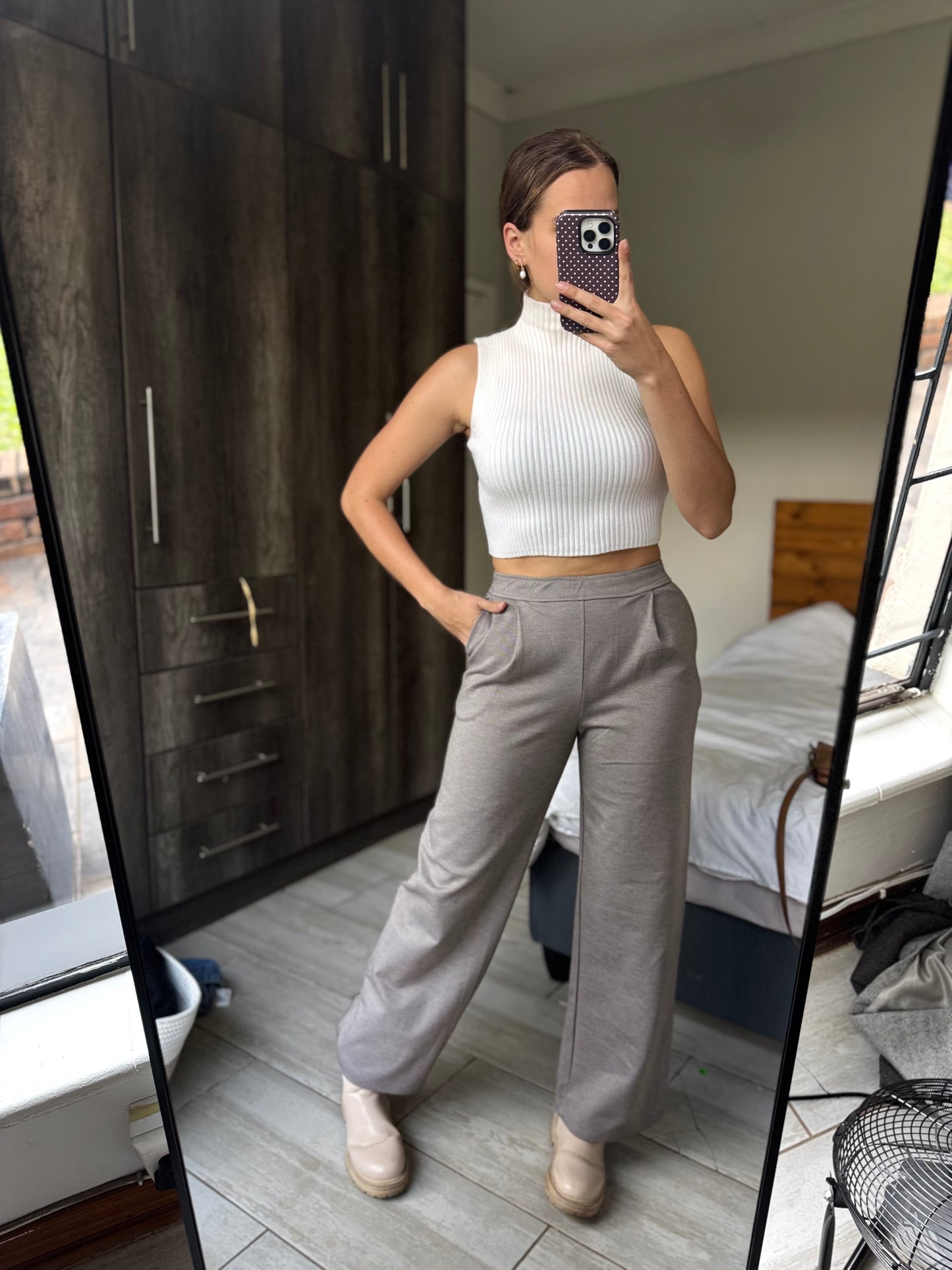 H&M brown wide legged pants (HH)