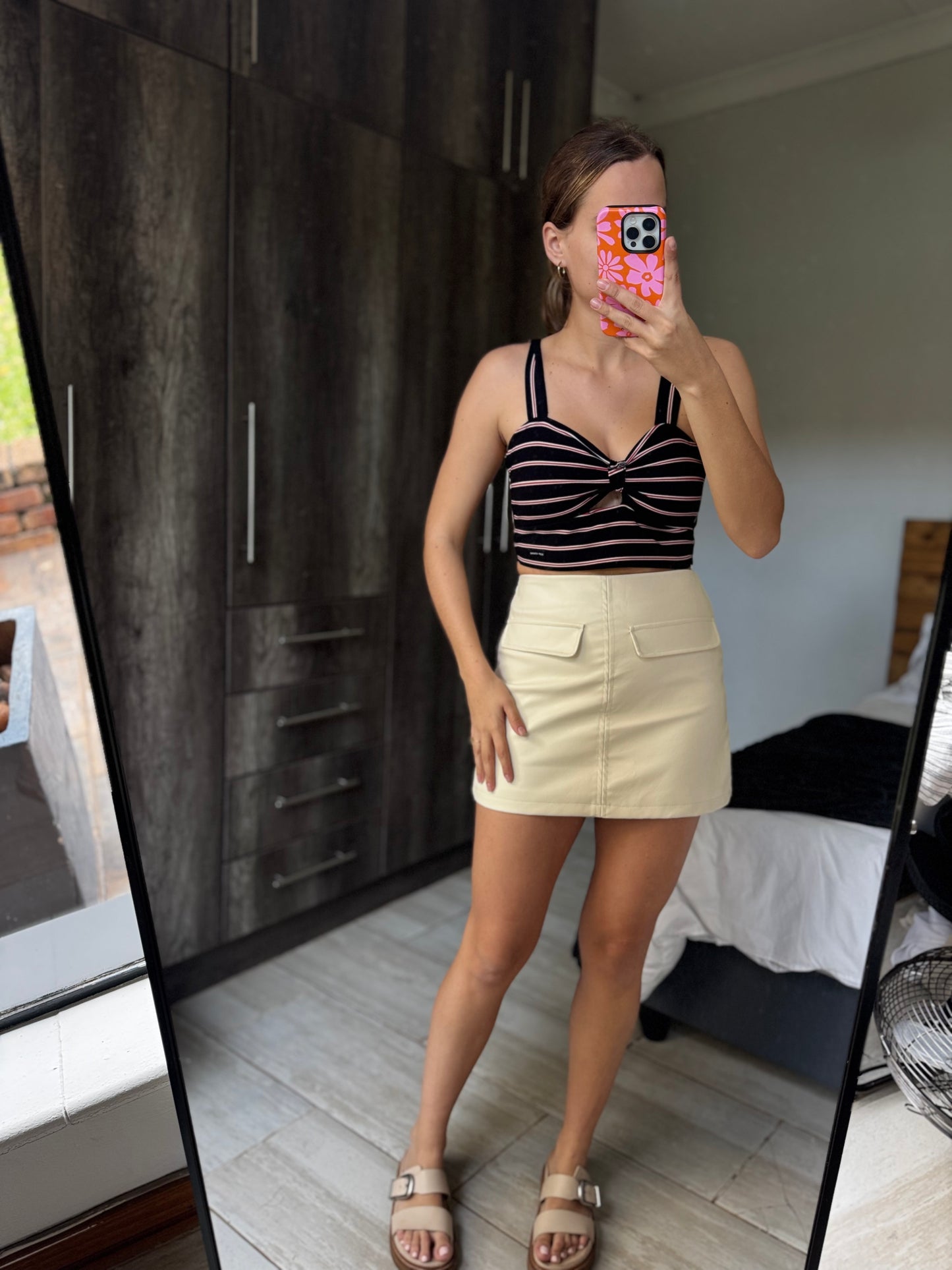 Striped crop (BB)