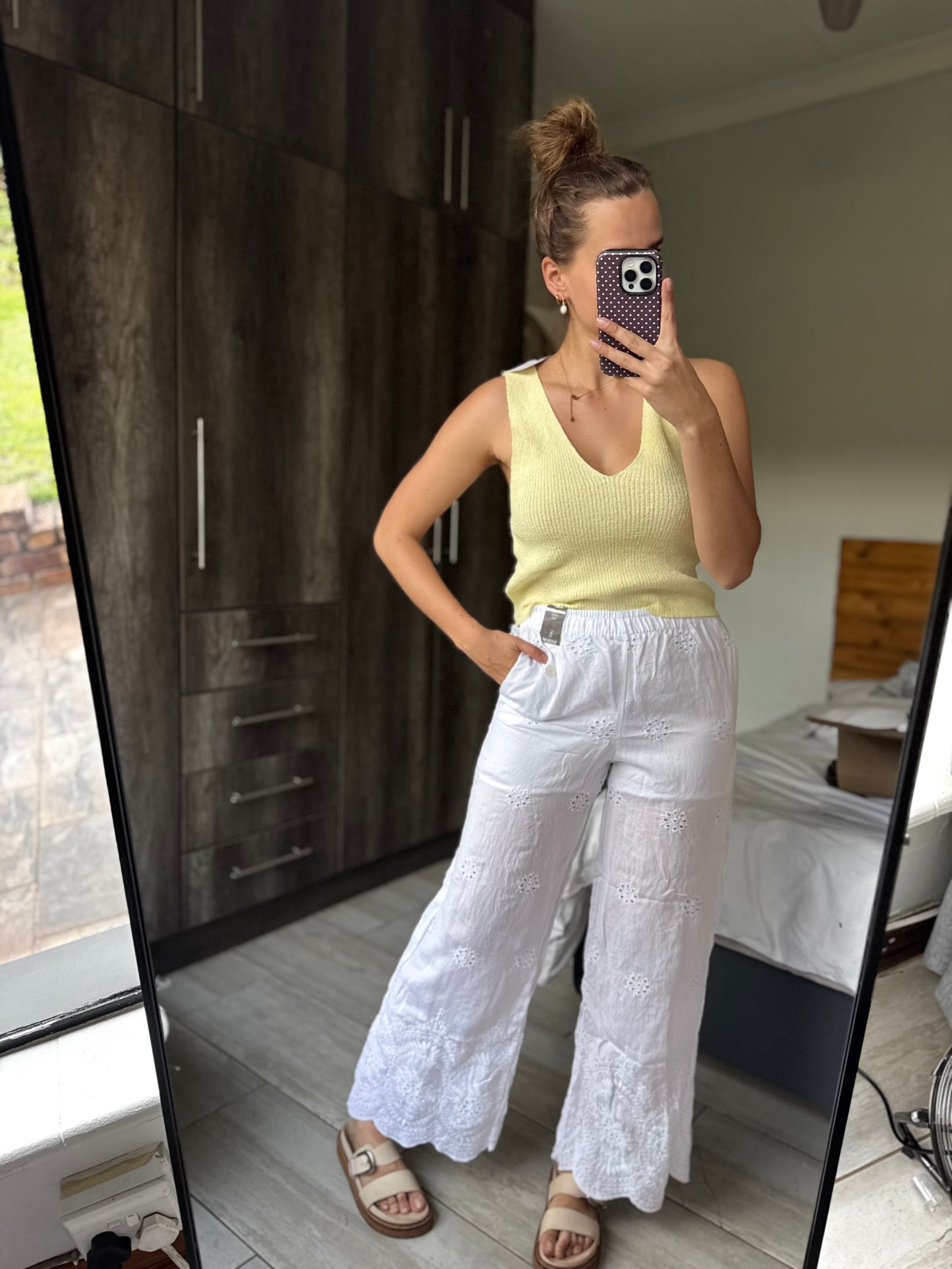 Brand New white lace pants (G)