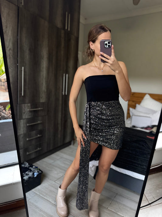 Brand New black dress (ZZ)