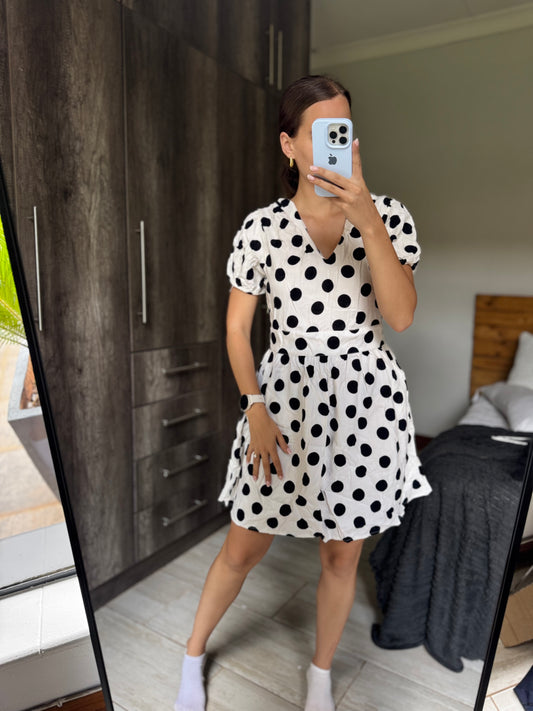 White polka dot dress (BB)