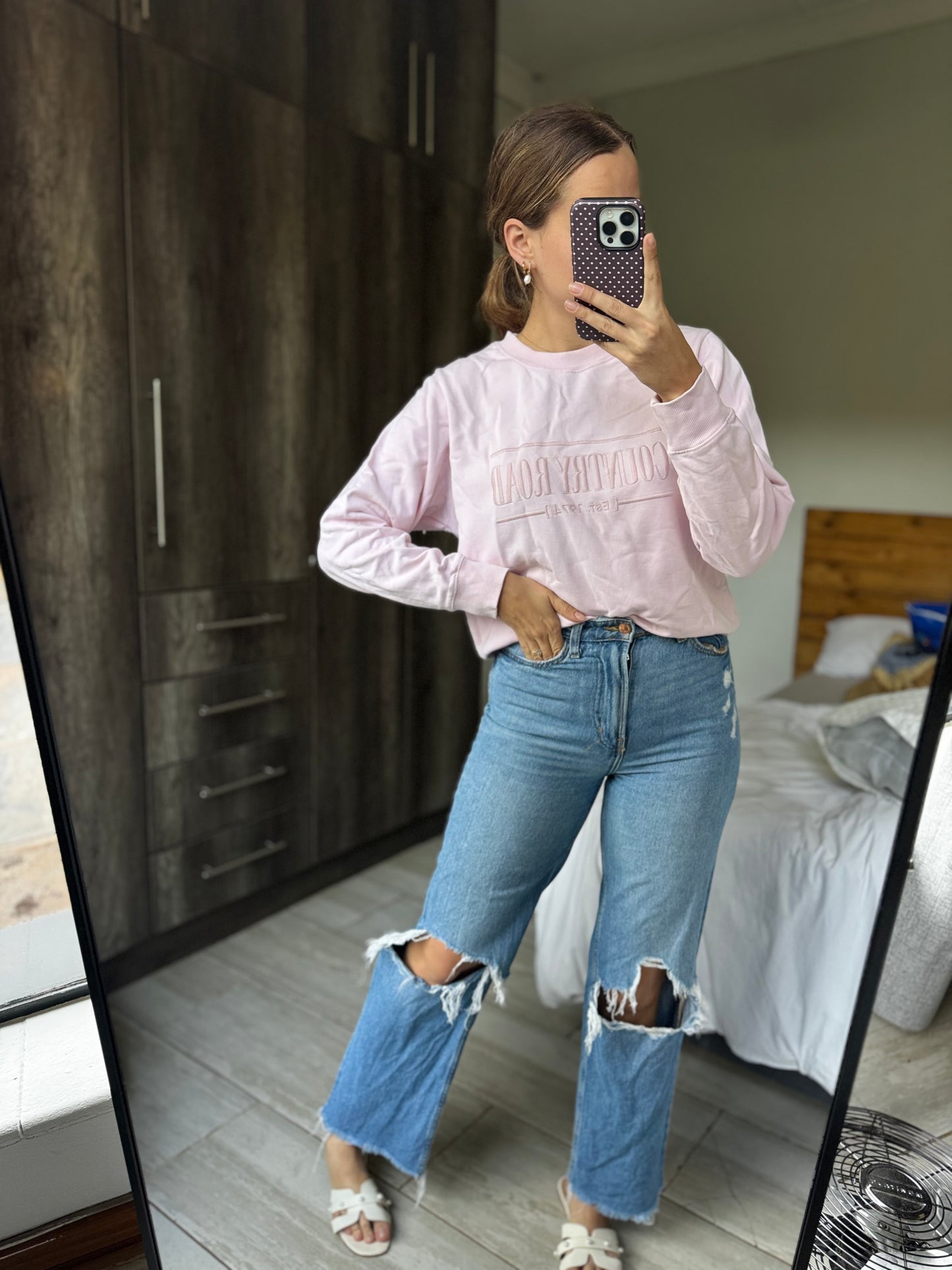 Country Road pink sweatshirt