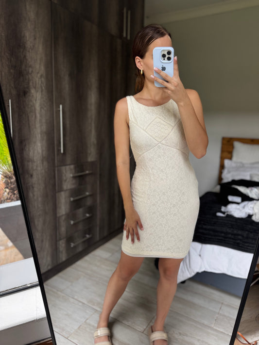 FOREVER NEW lace cream dress (W)