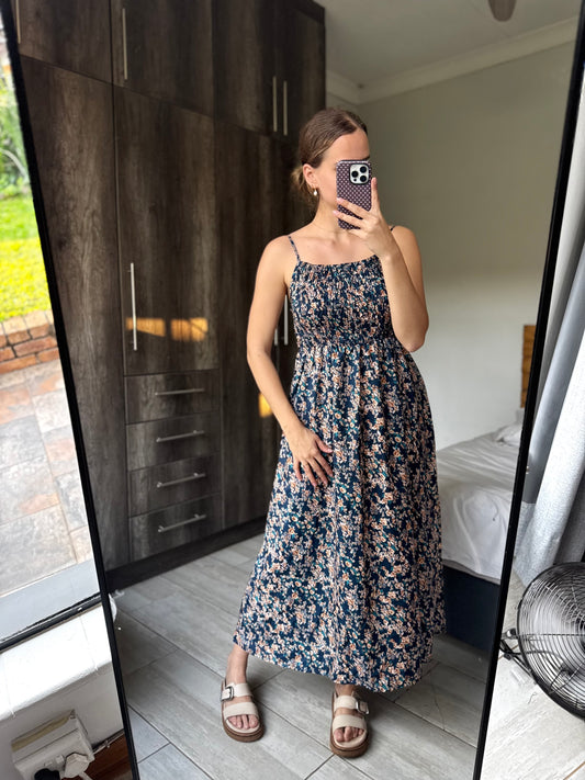Blue floral dress (E)