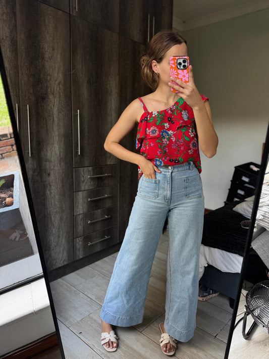Red floral top (K)