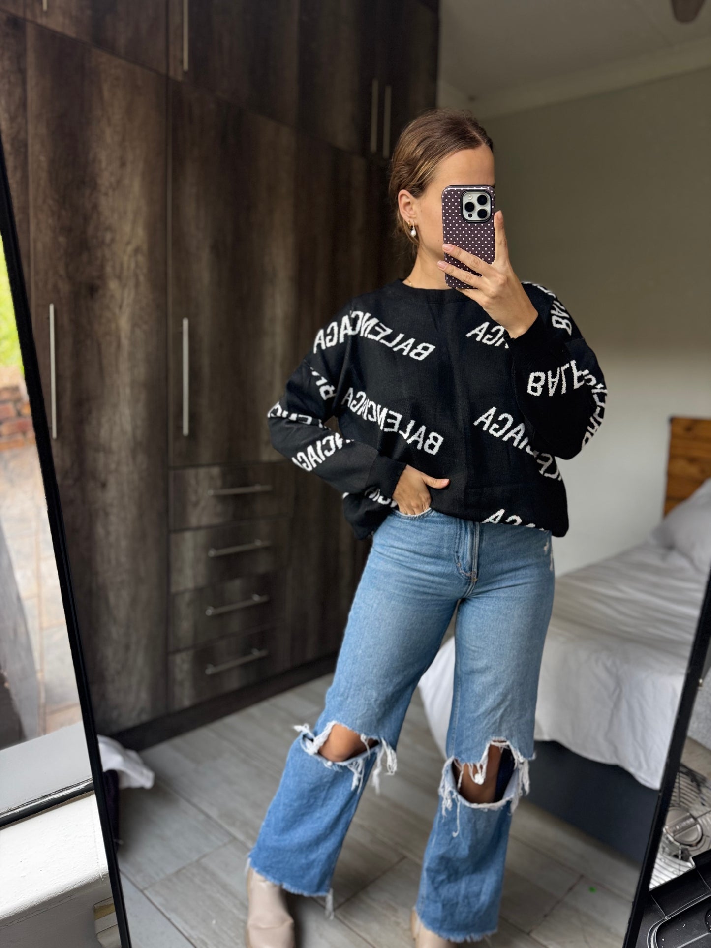 Brand New “Balenciaga” sweater (D)