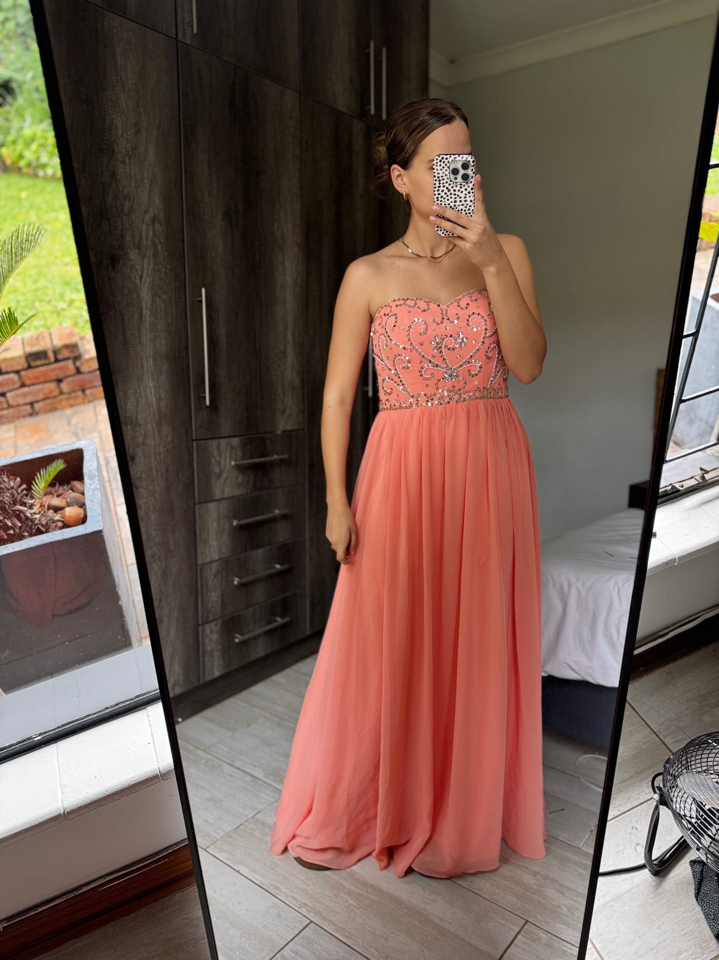 Stunning peach dress (ZZ)