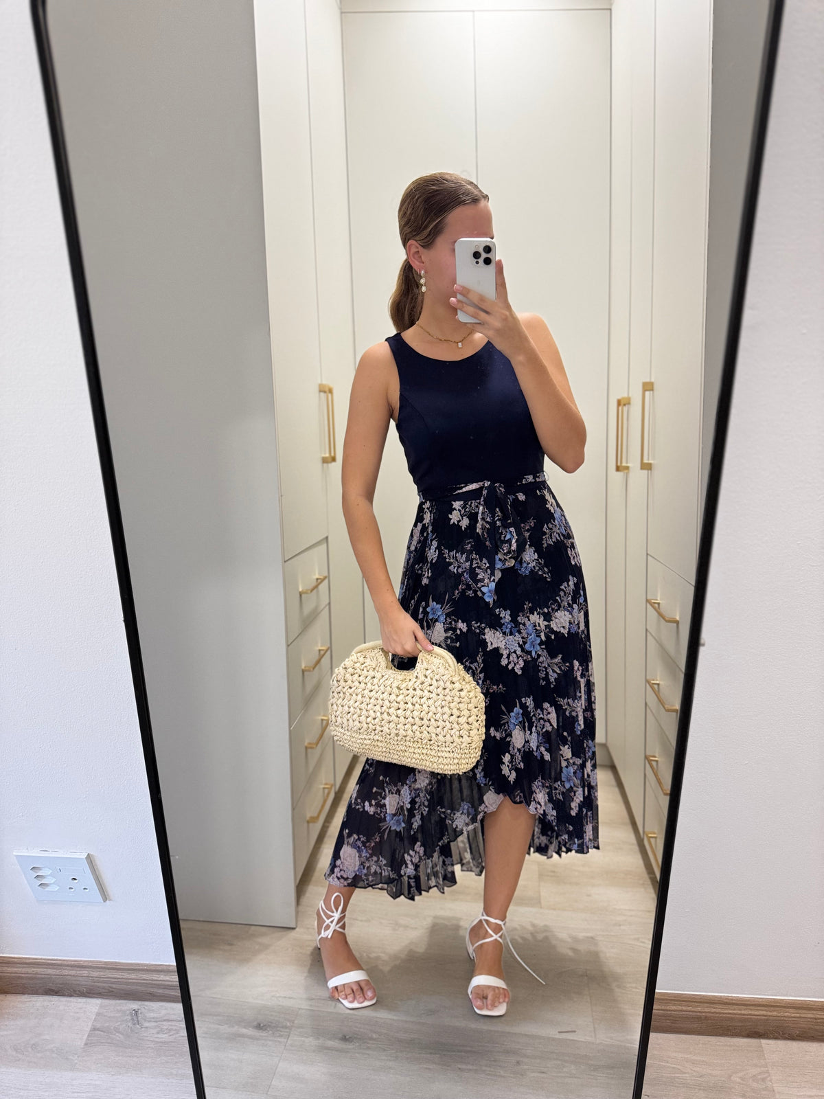 FOREVER NEW floral dress (K)