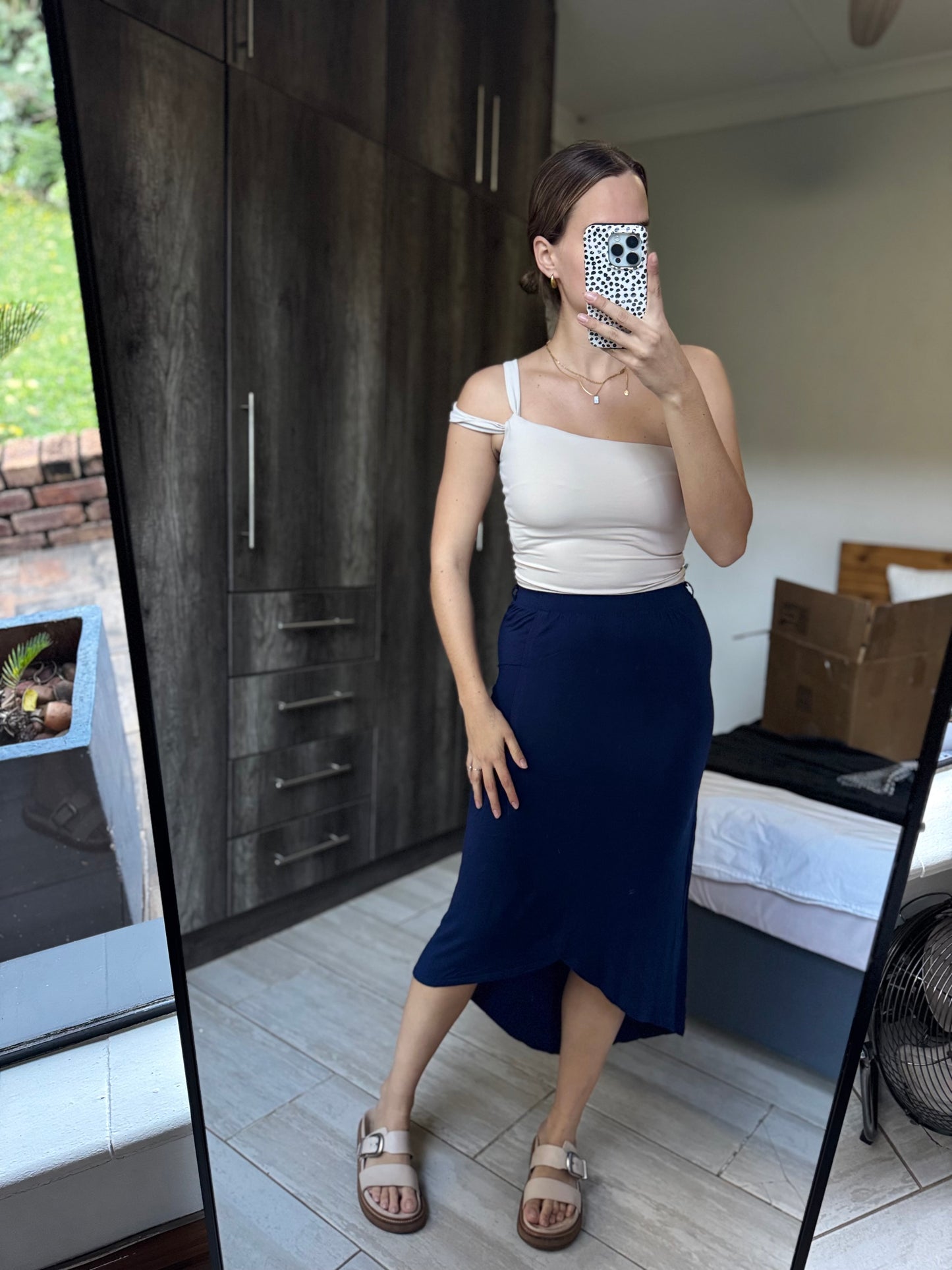 Navy midi skirt (A)