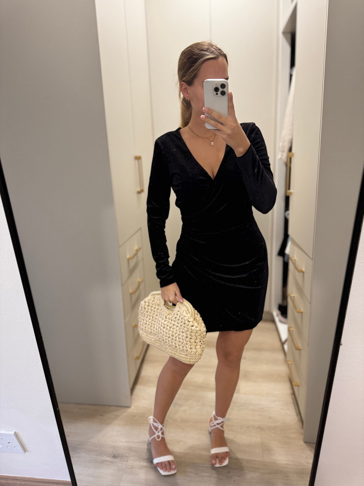 FOREVER NEW black glitter dress (X1)