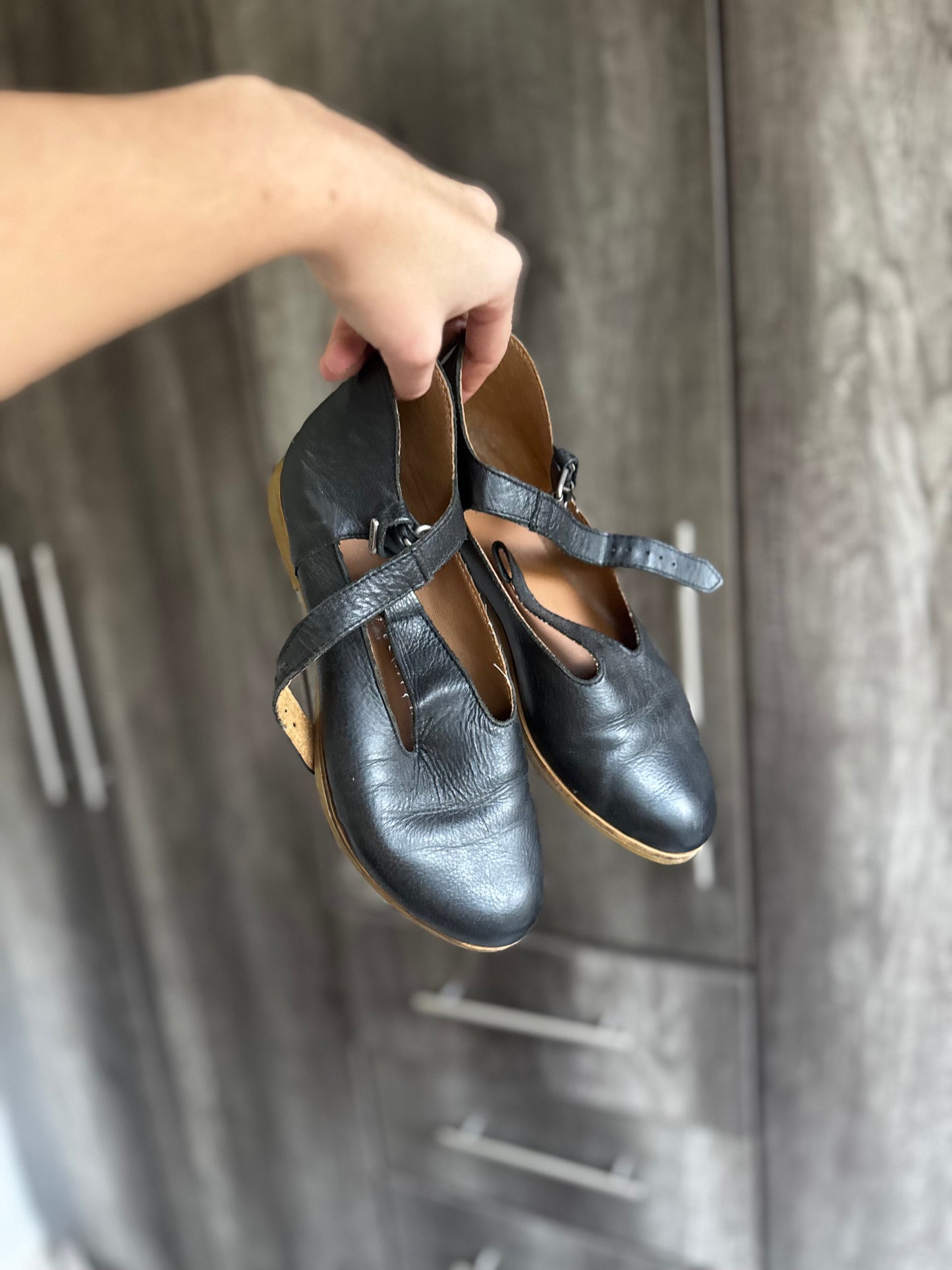 Geniune leather vellies (X9)