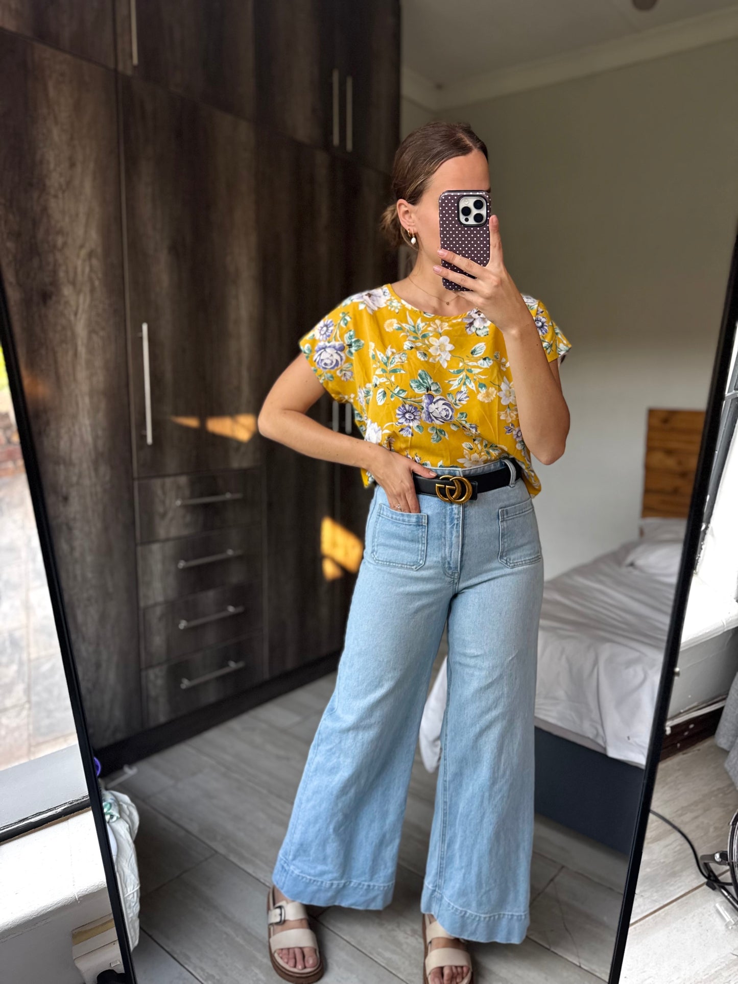Yellow floral top (E)