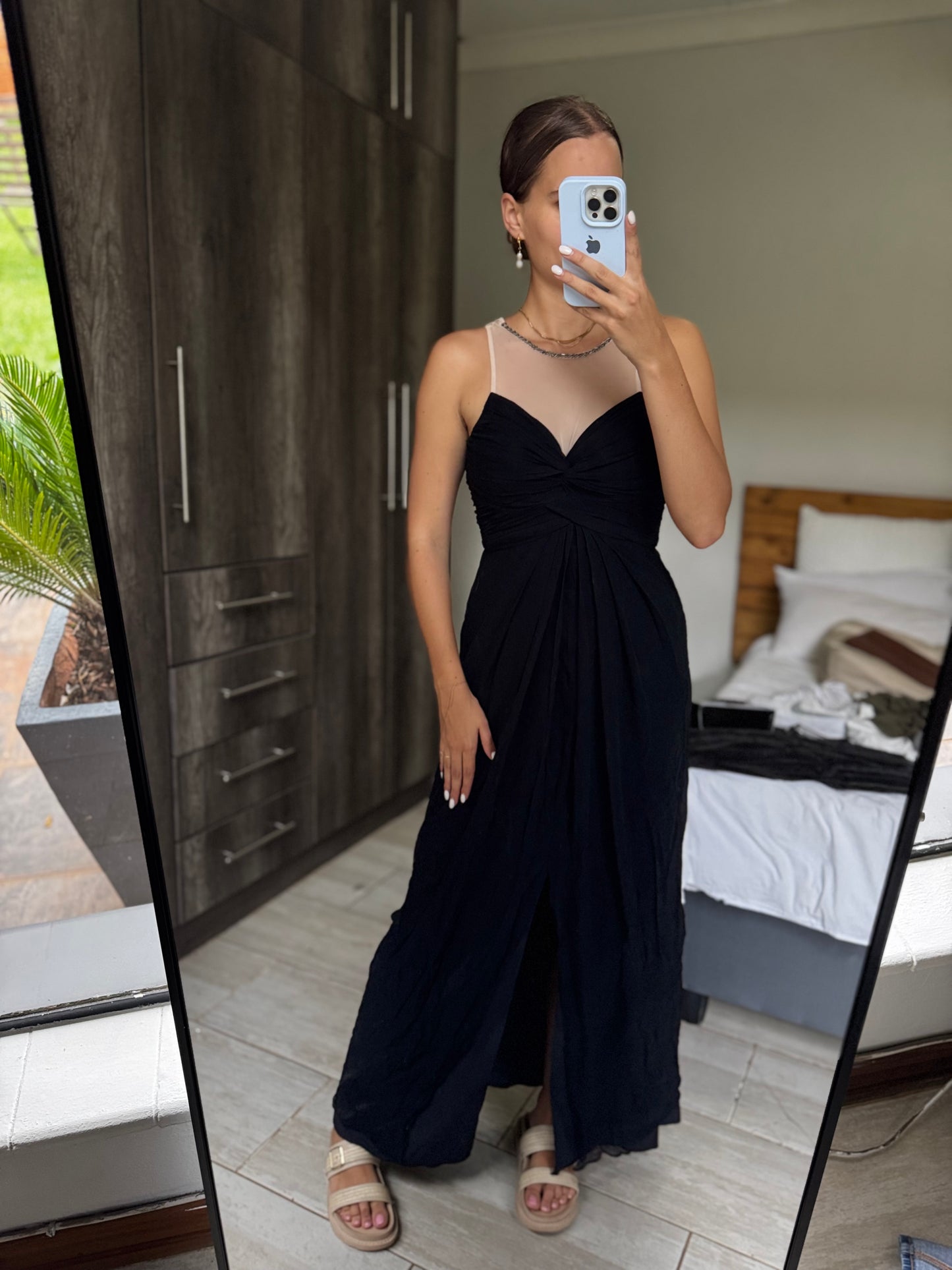 FOREVER NEW stunning dress (EE)