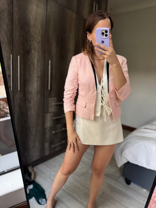 Pink pretty blazer (M)