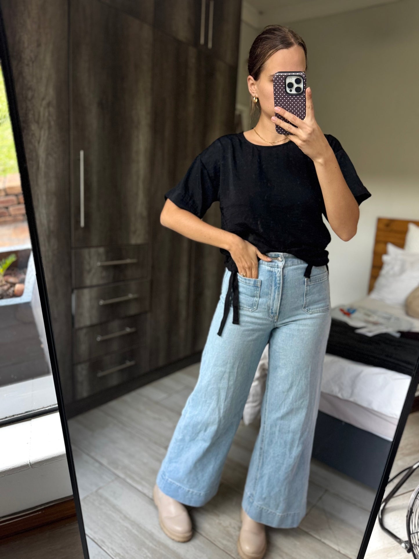 Woolworths black top (A)
