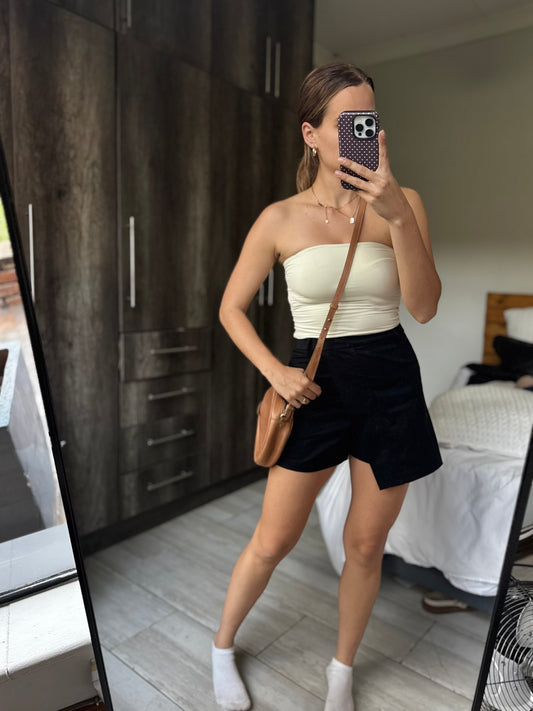 Black skort (AA)