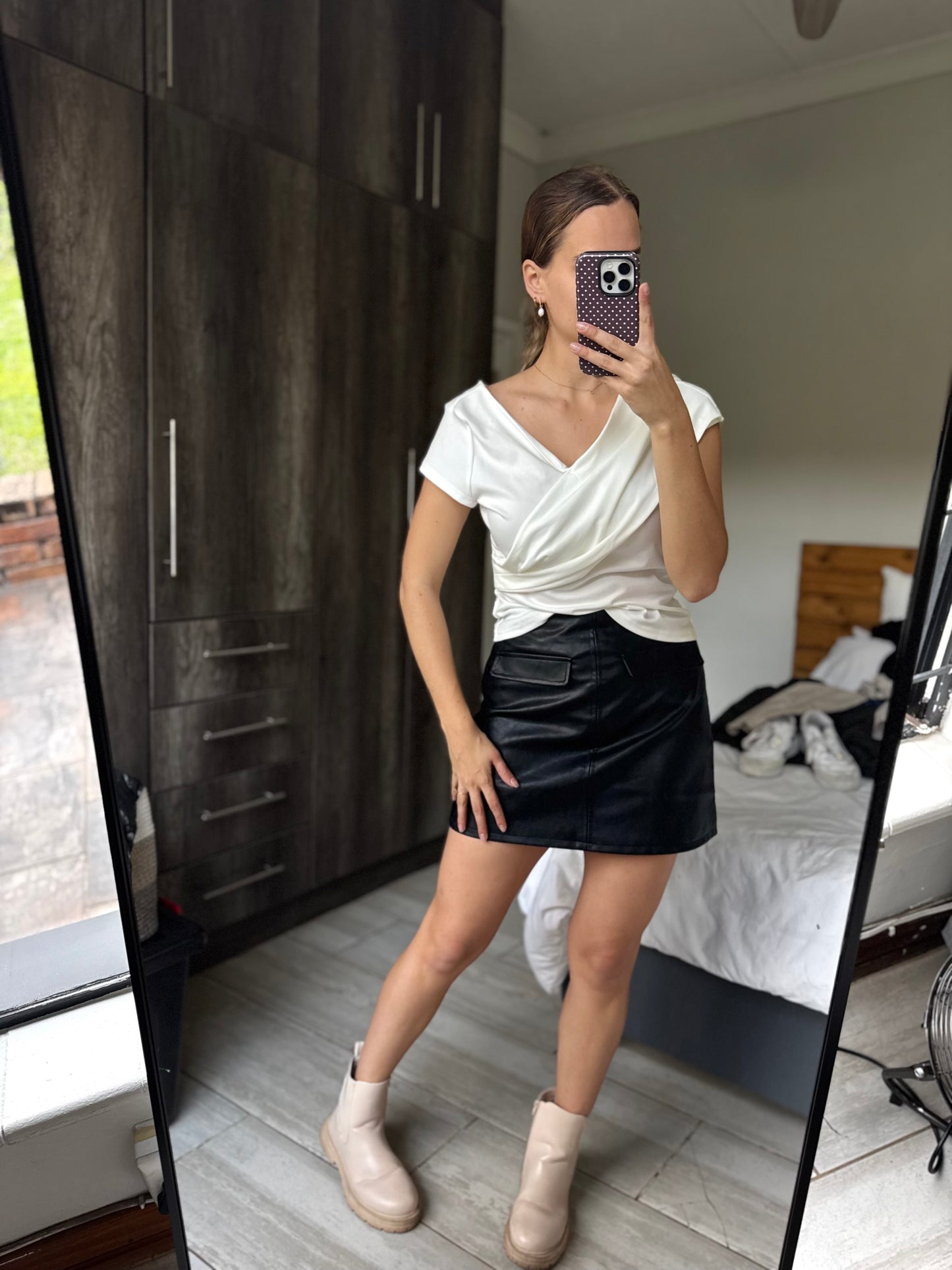 Brand New white top (X9)