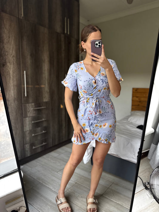 Old Khaki floral dress (Q)
