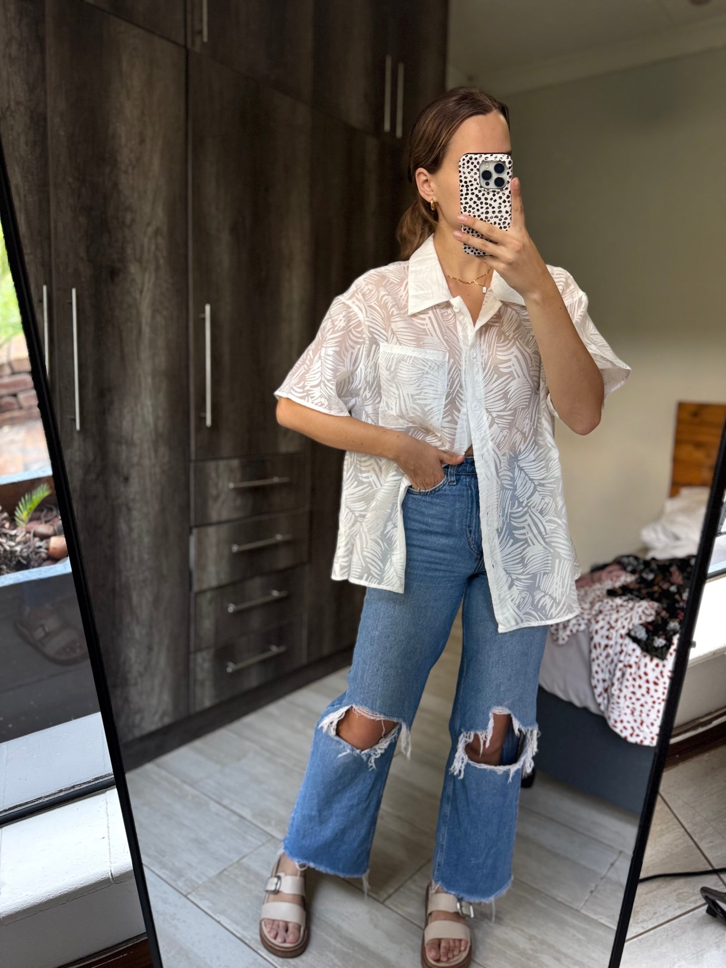 White floral button down (W)
