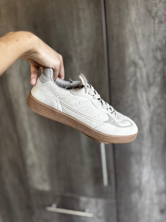 Woolworths sneakers (UU)