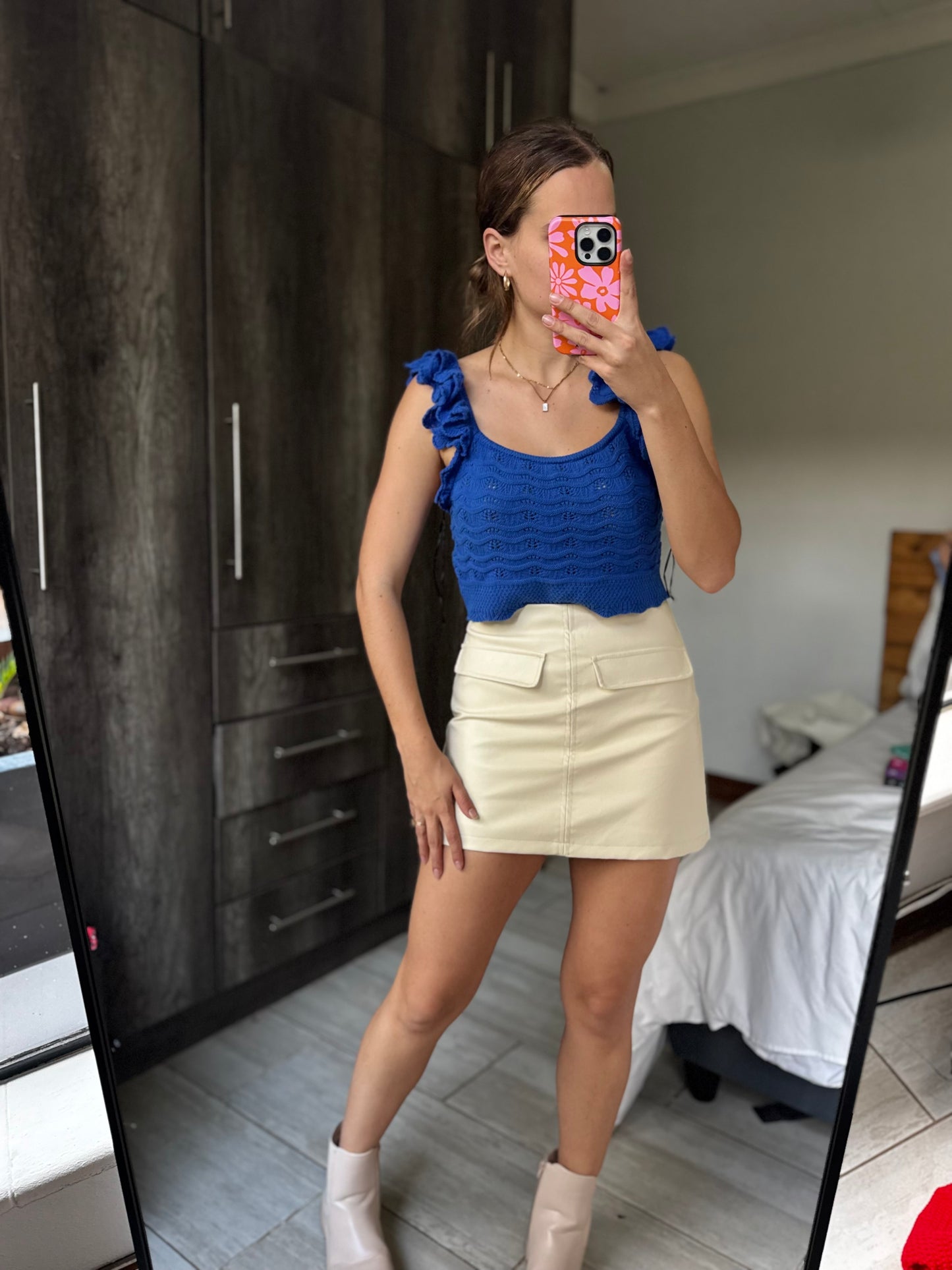 H&M blue knit top (M)