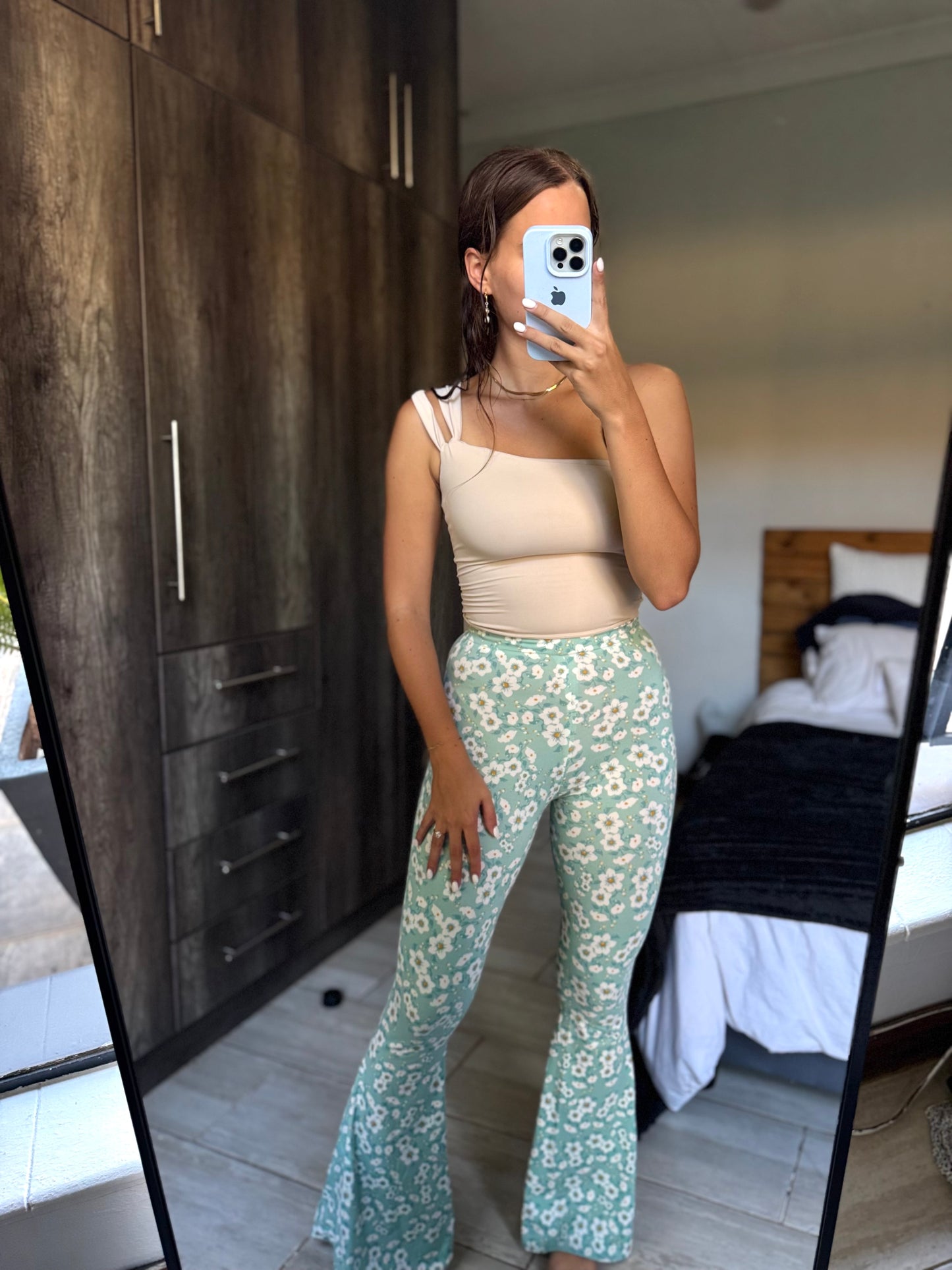 Floral pants (II)
