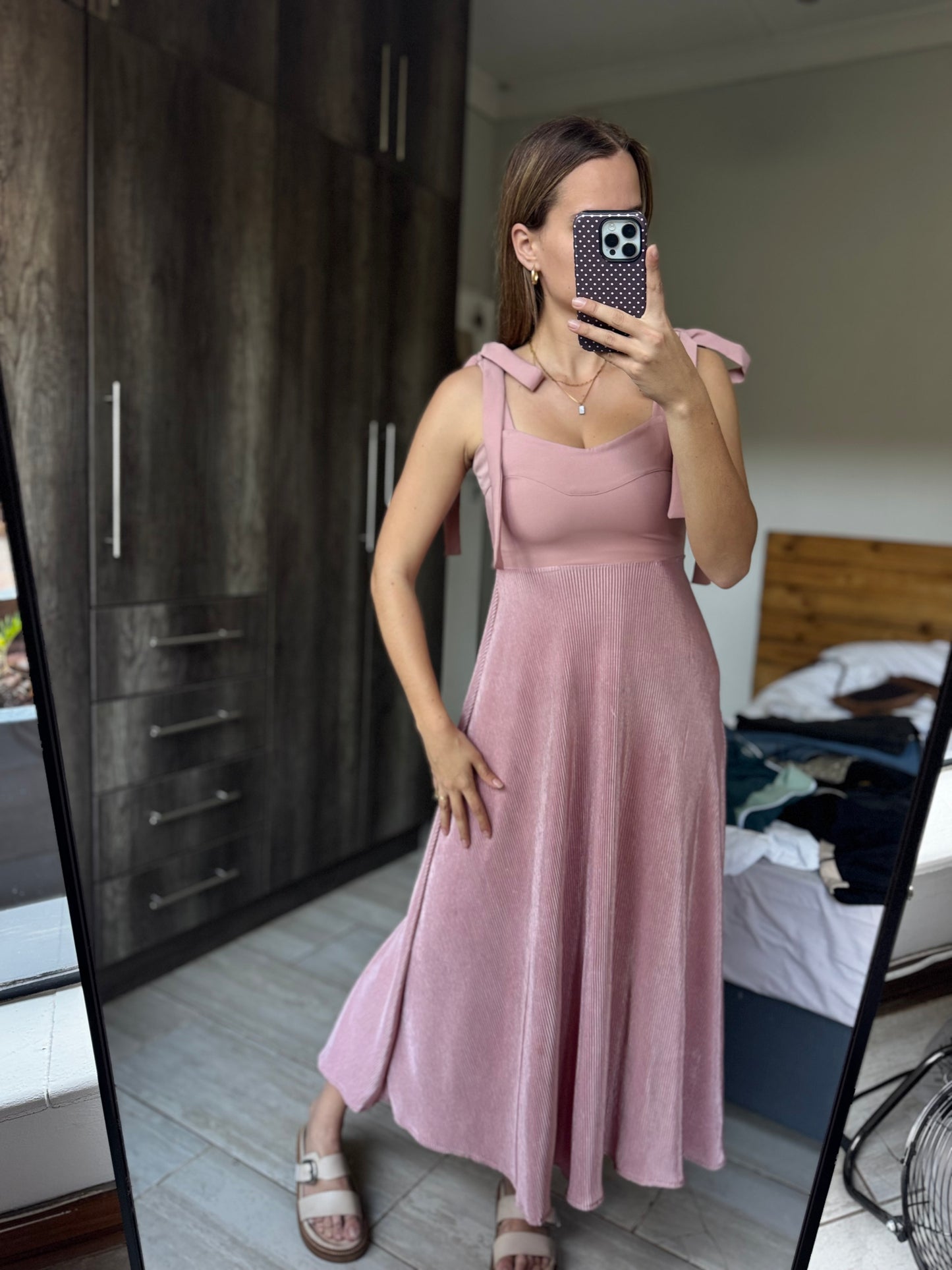 Stunning pink dress (Y)