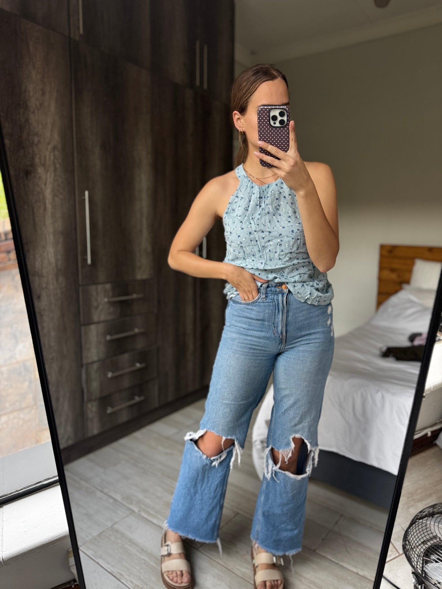 Blue floral top (F)
