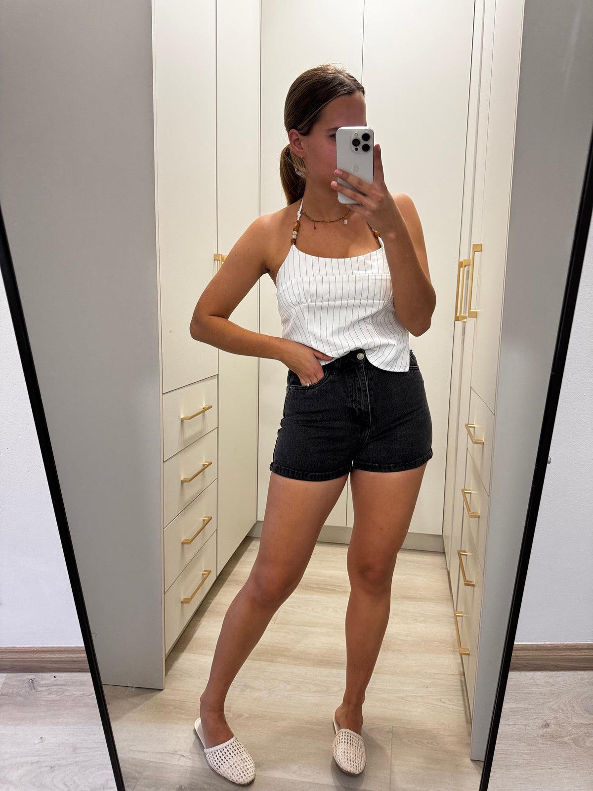 Black denim shorts (S)