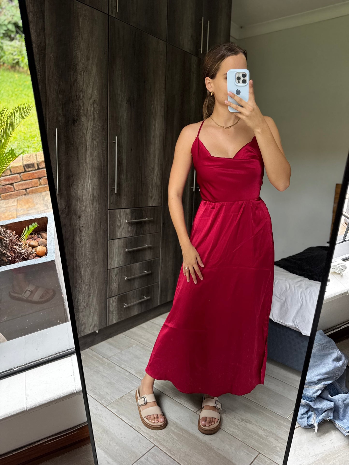 Brand New silky maroon dress (H)