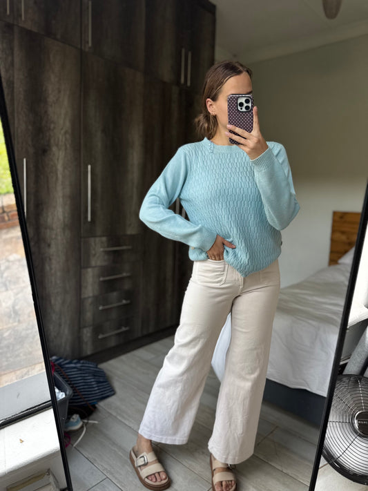 Blue knit sweater (AA)