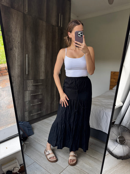 H&M black skirt (AA)