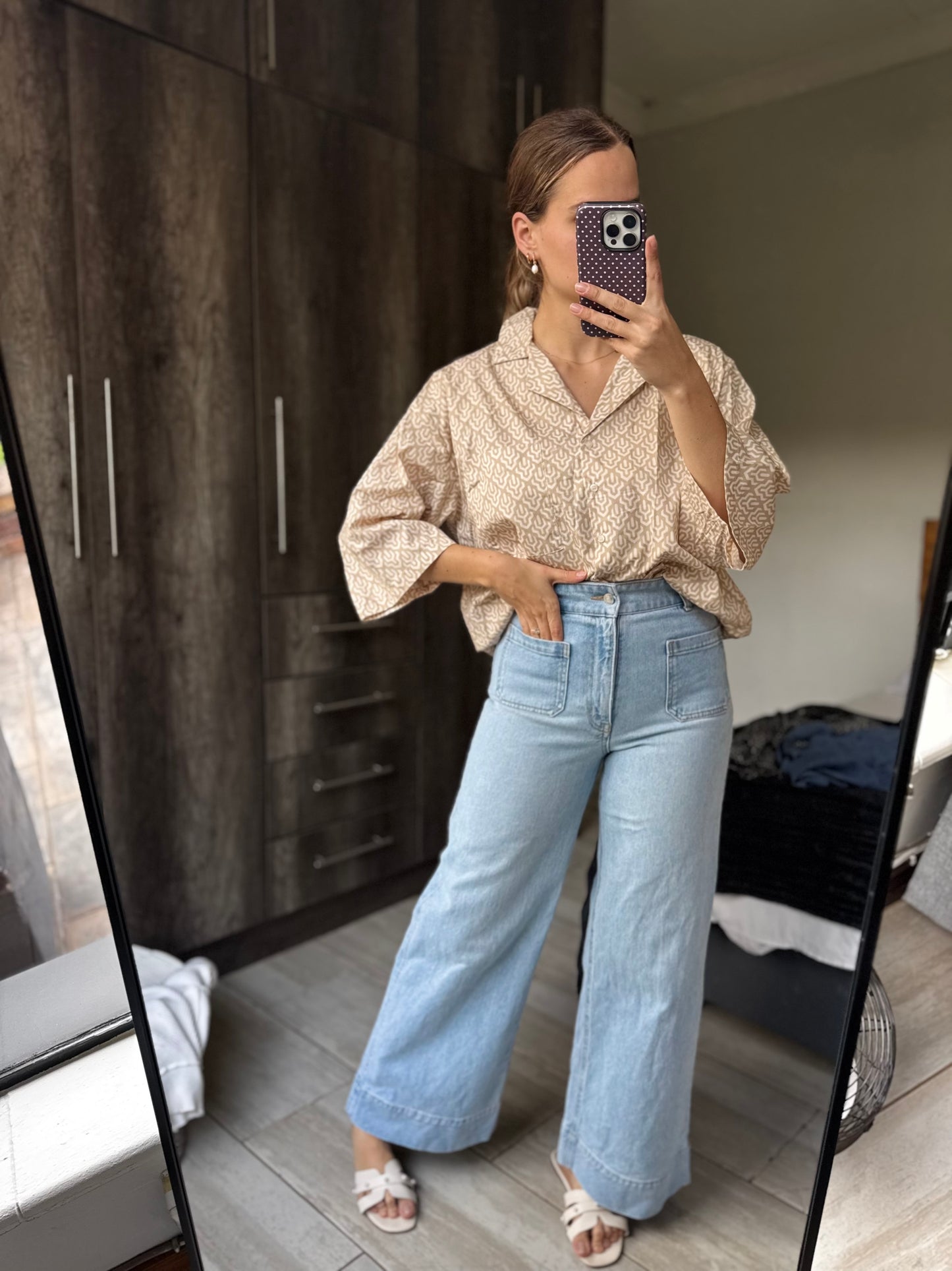 Woolworths stunning top (OO)