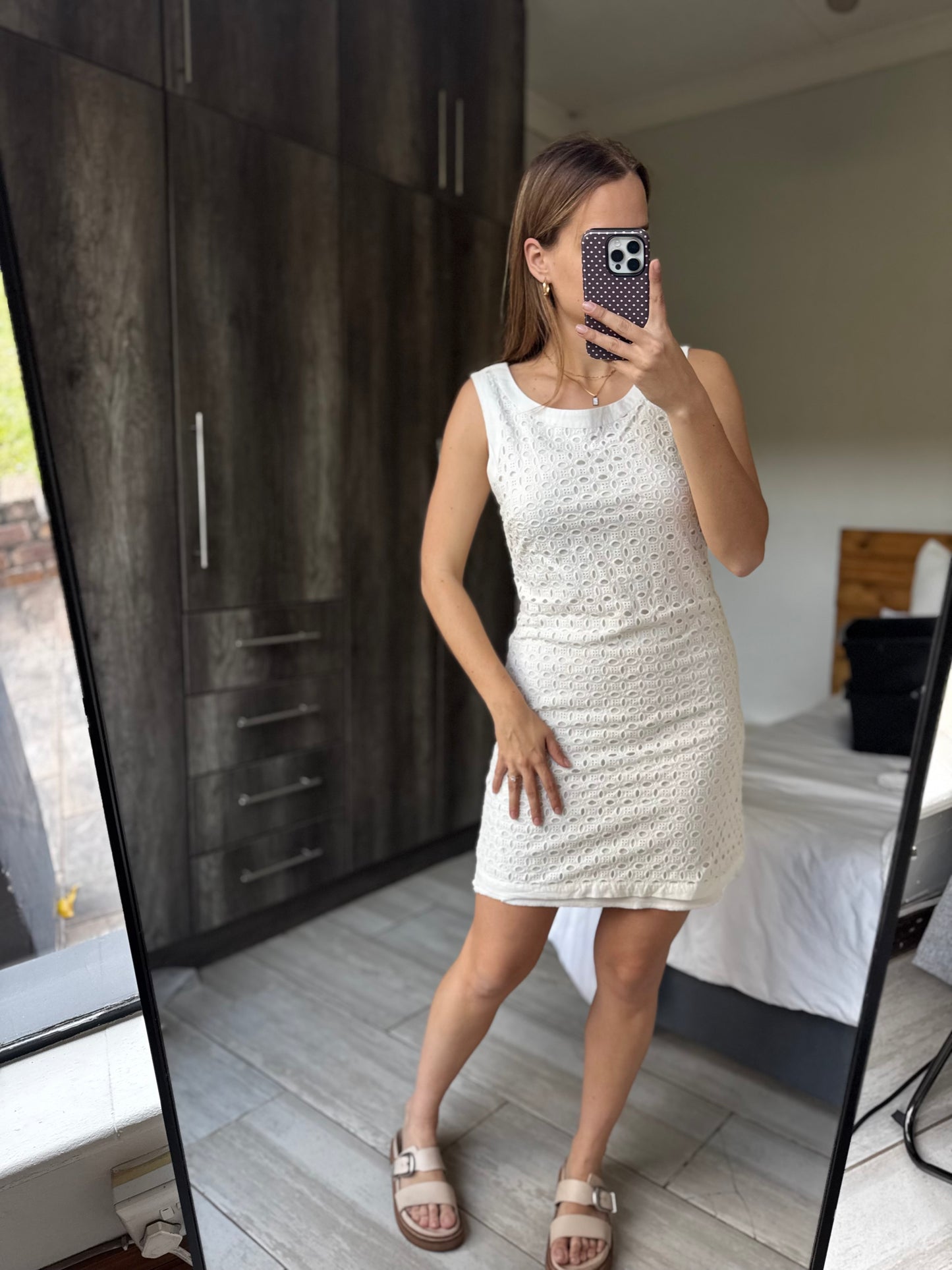 Cream pretty dress (X)
