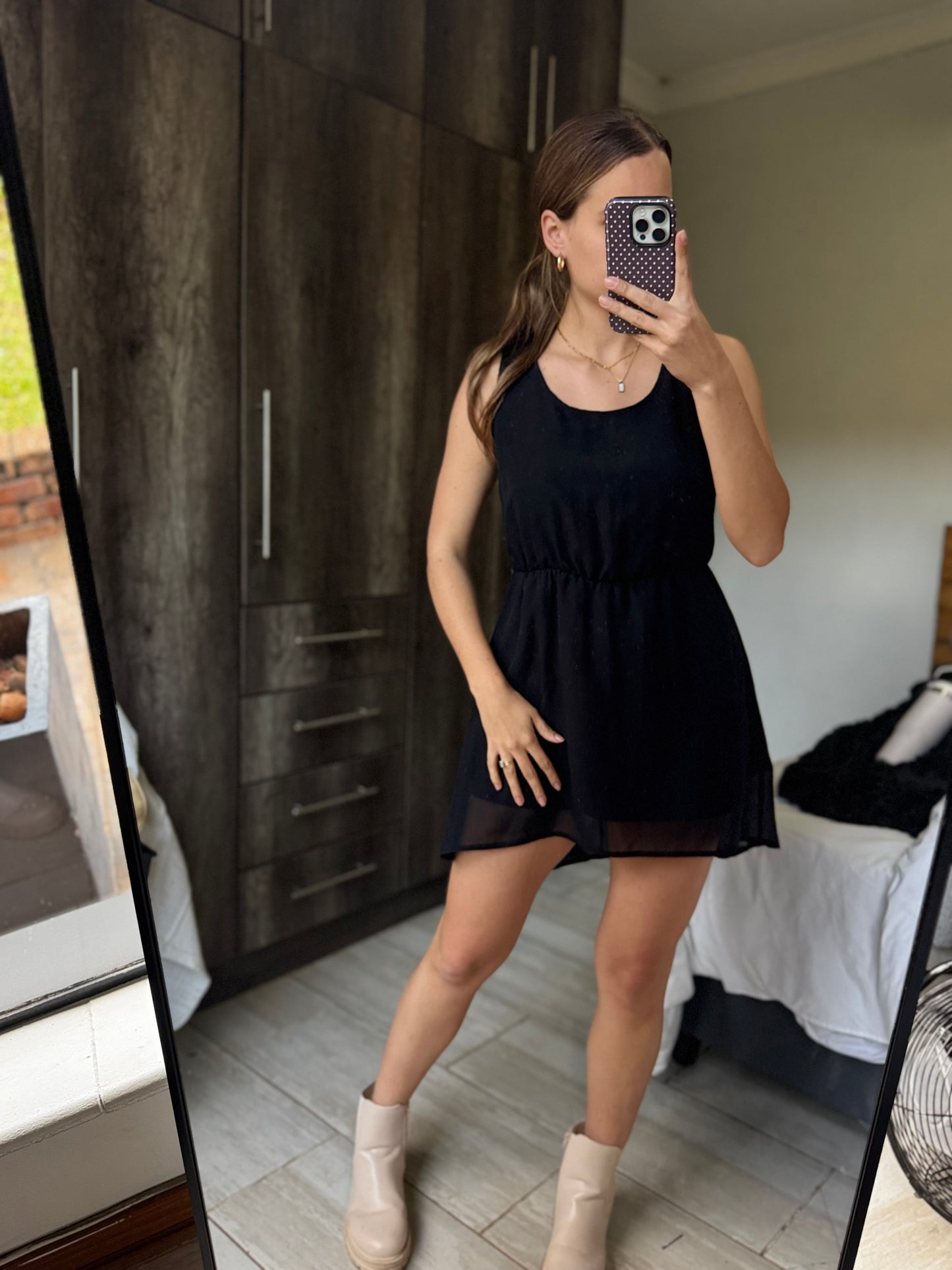 Pretty black dress (TT)