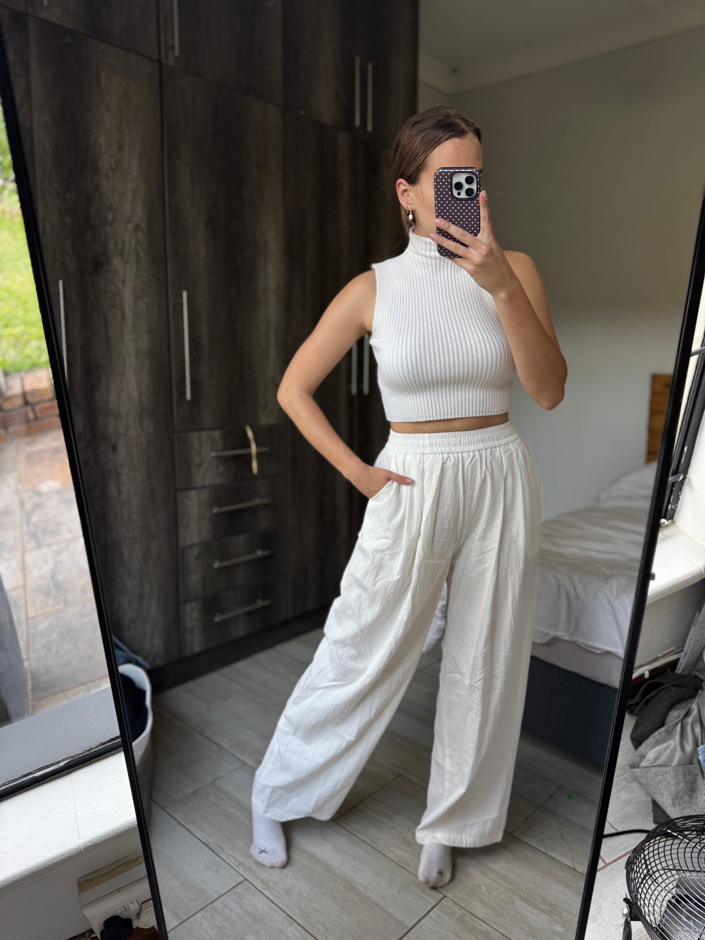 Brand New white wide legged pants (HH)
