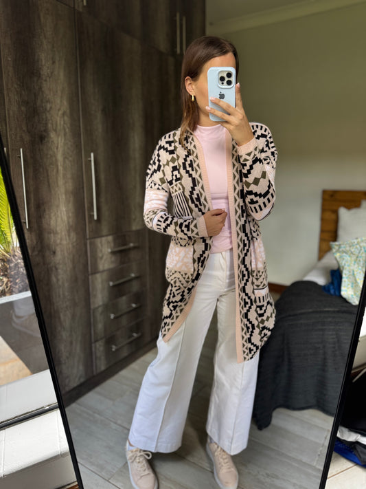 Pretty pink cardigen (AA)