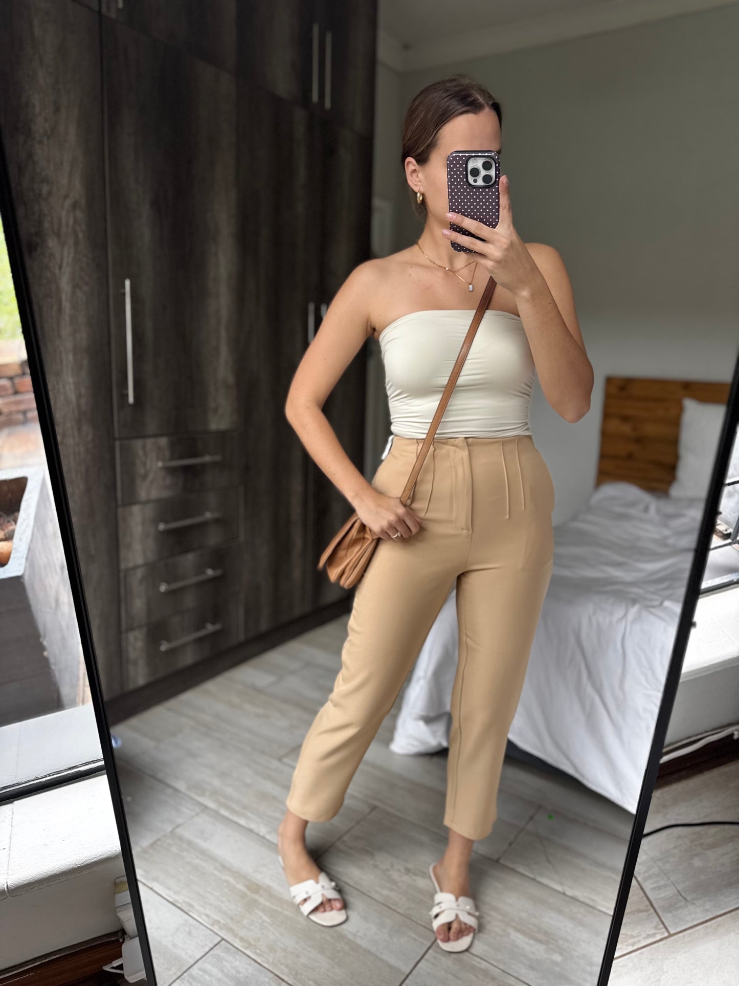 Brown pants (LL)