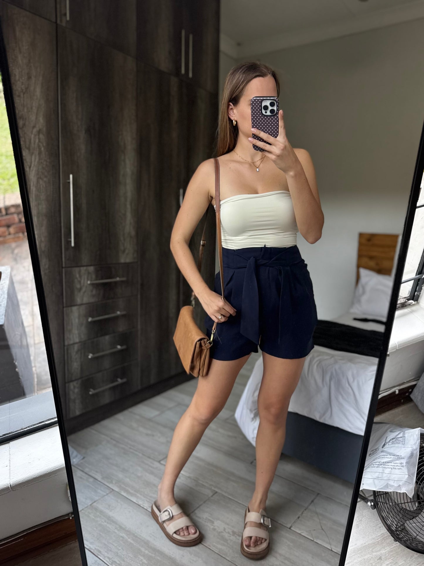 H&M navy shorts (G)