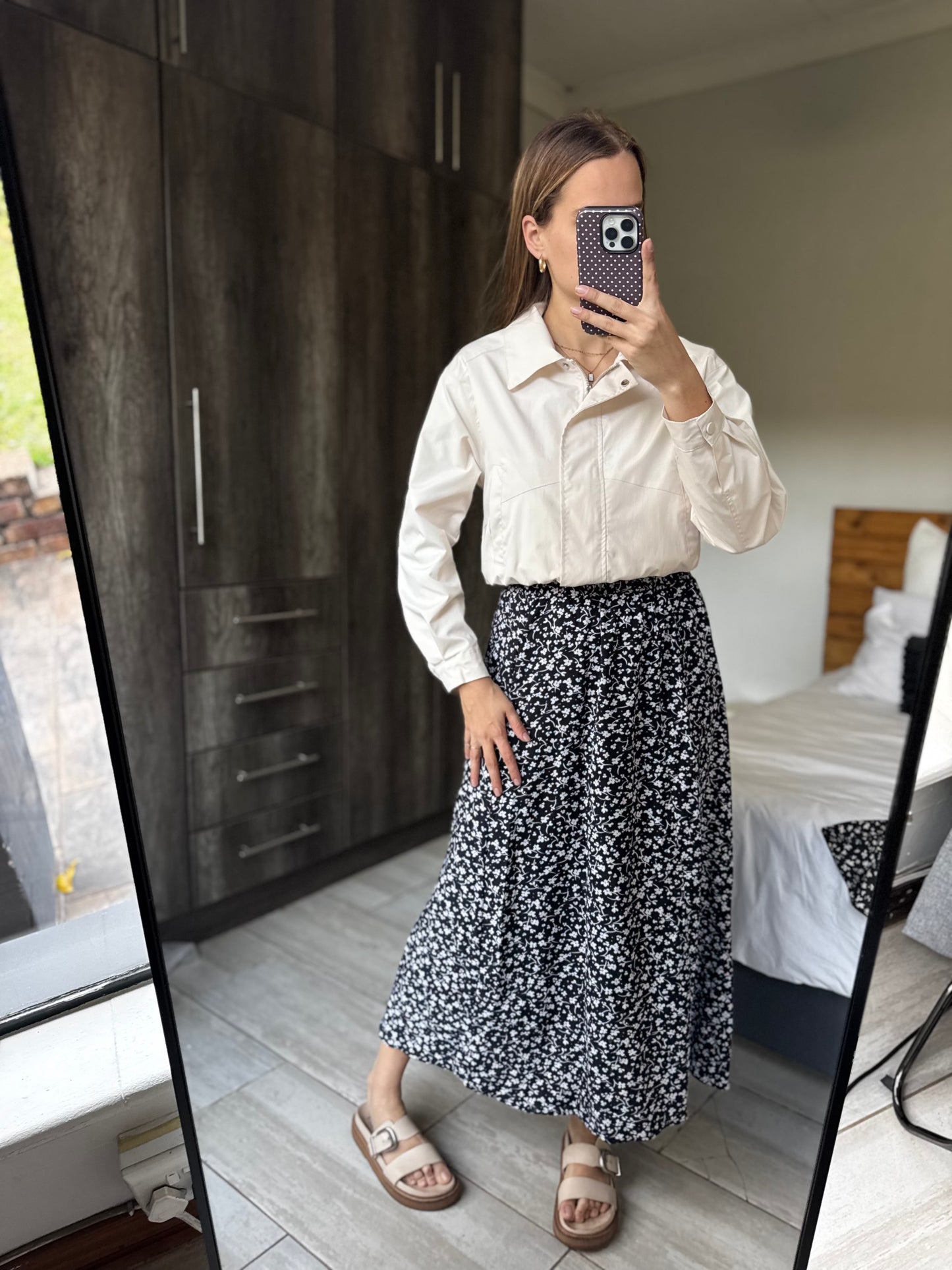 Black floral skirt (YY)