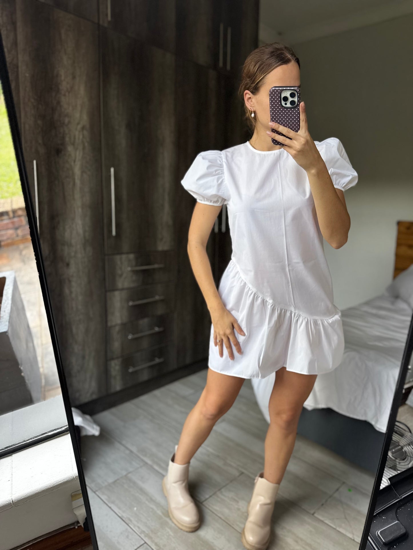 Brand New white dress (D)