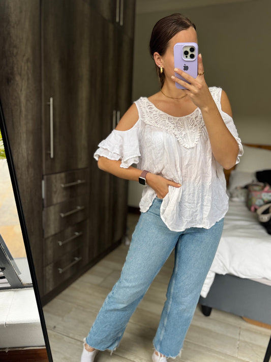Cream top (BB)