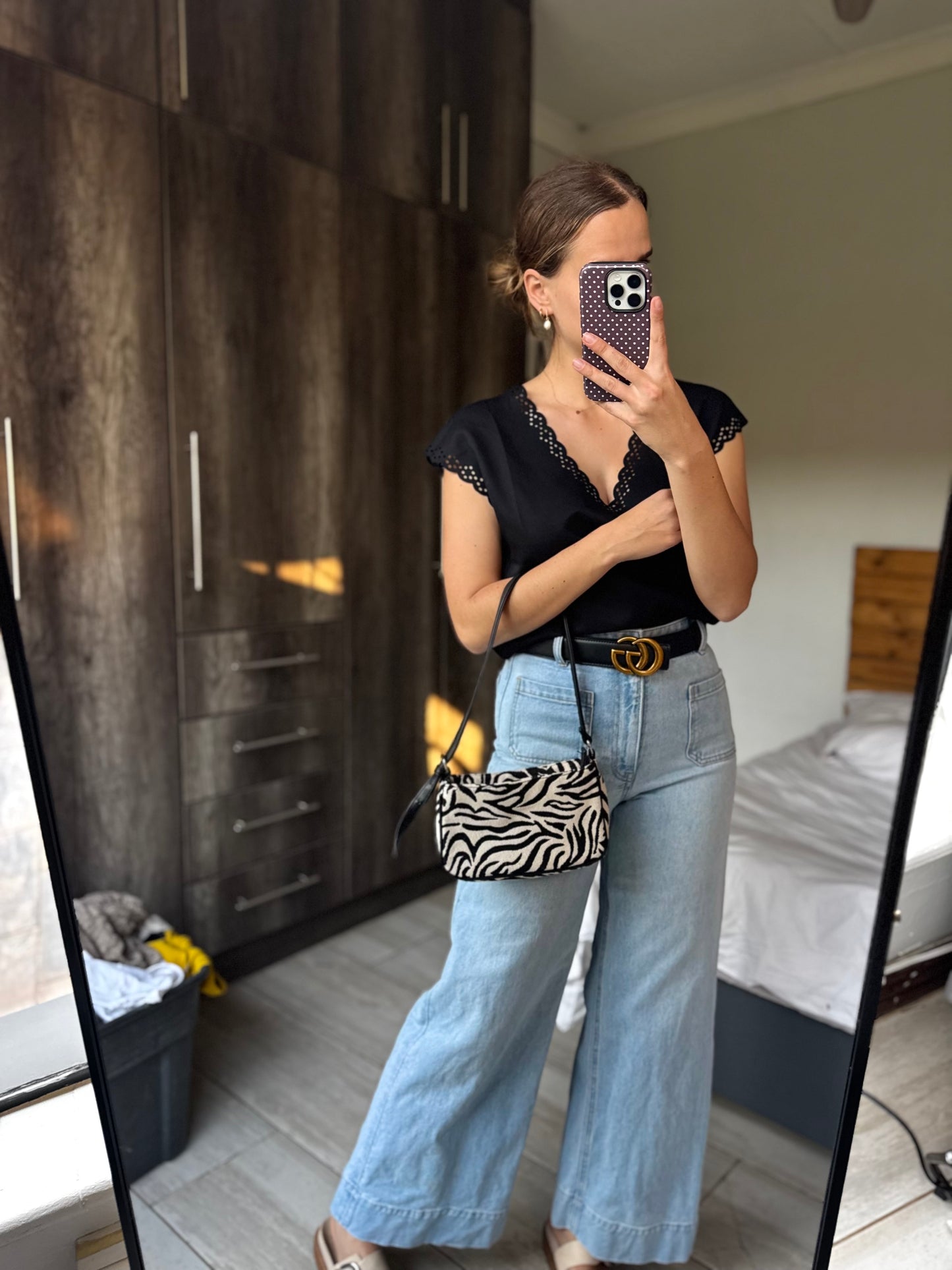 Pretty bag (Q)