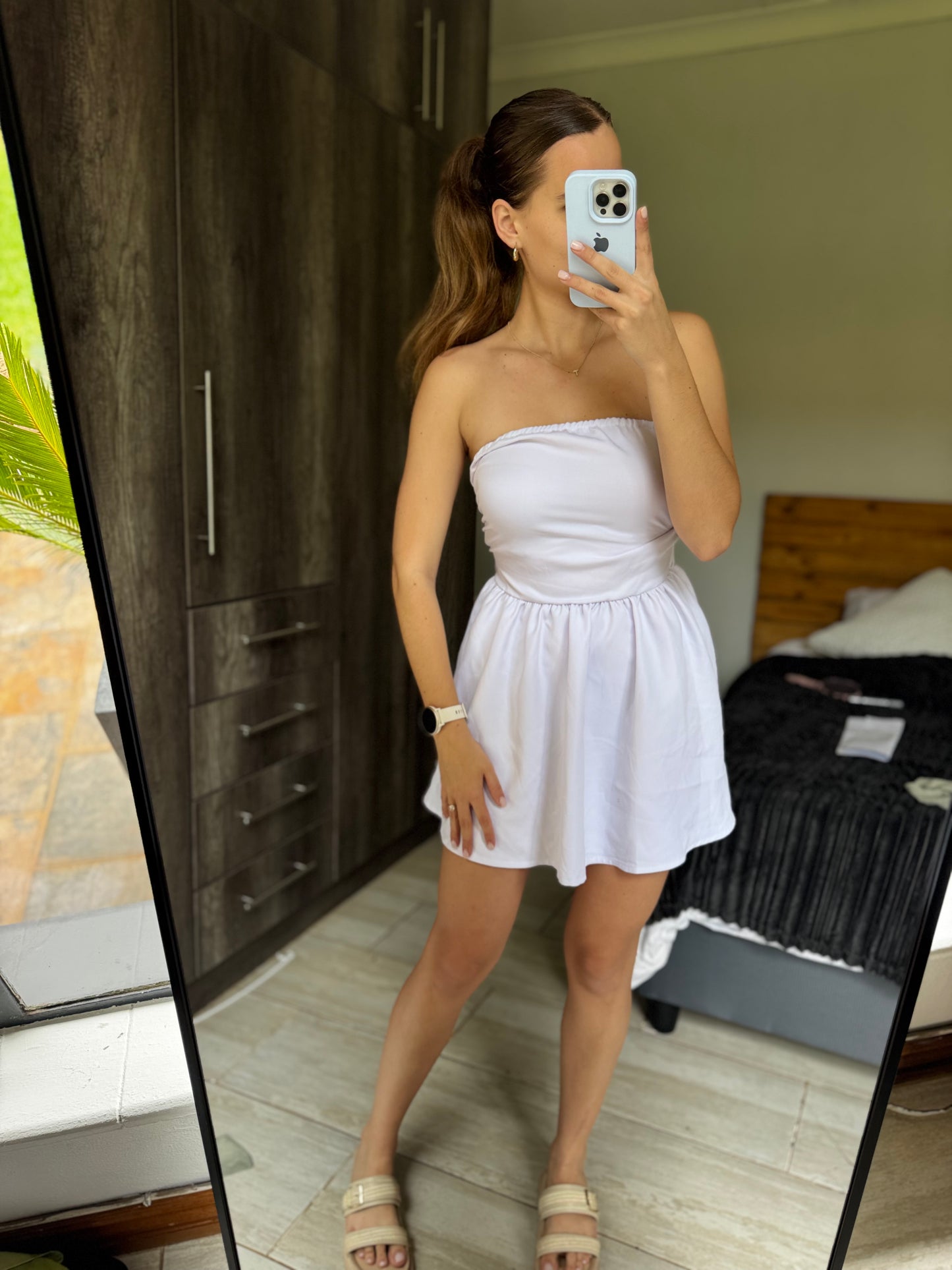 Brand New white dress (X10)