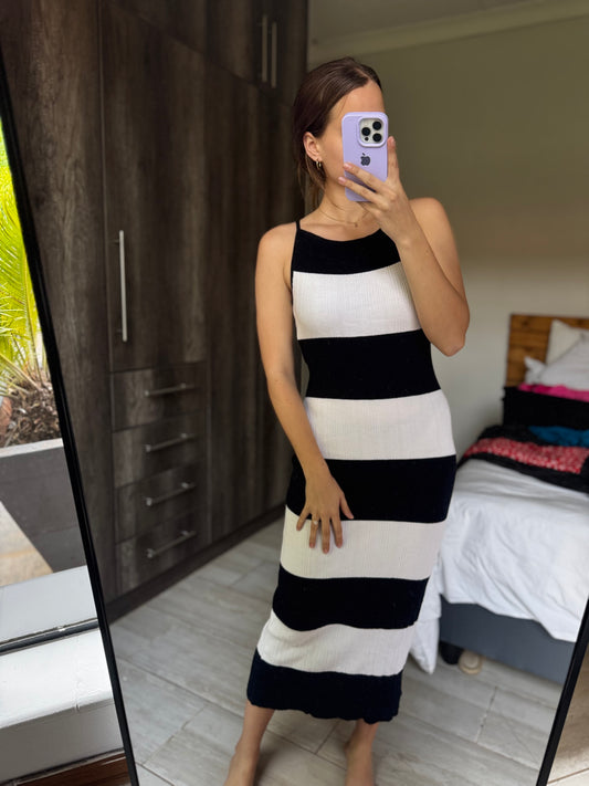 Ribbed striped dress (D)