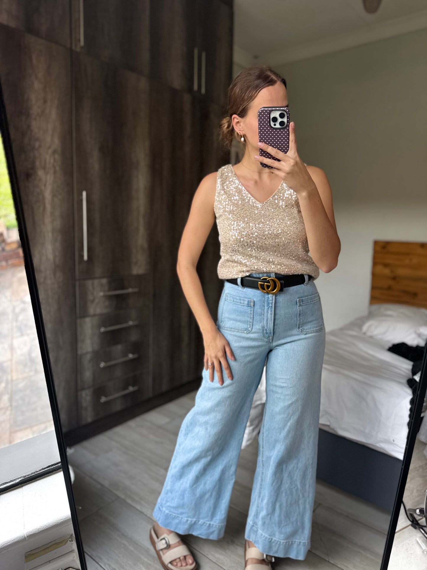 Gold glitter top (Q)