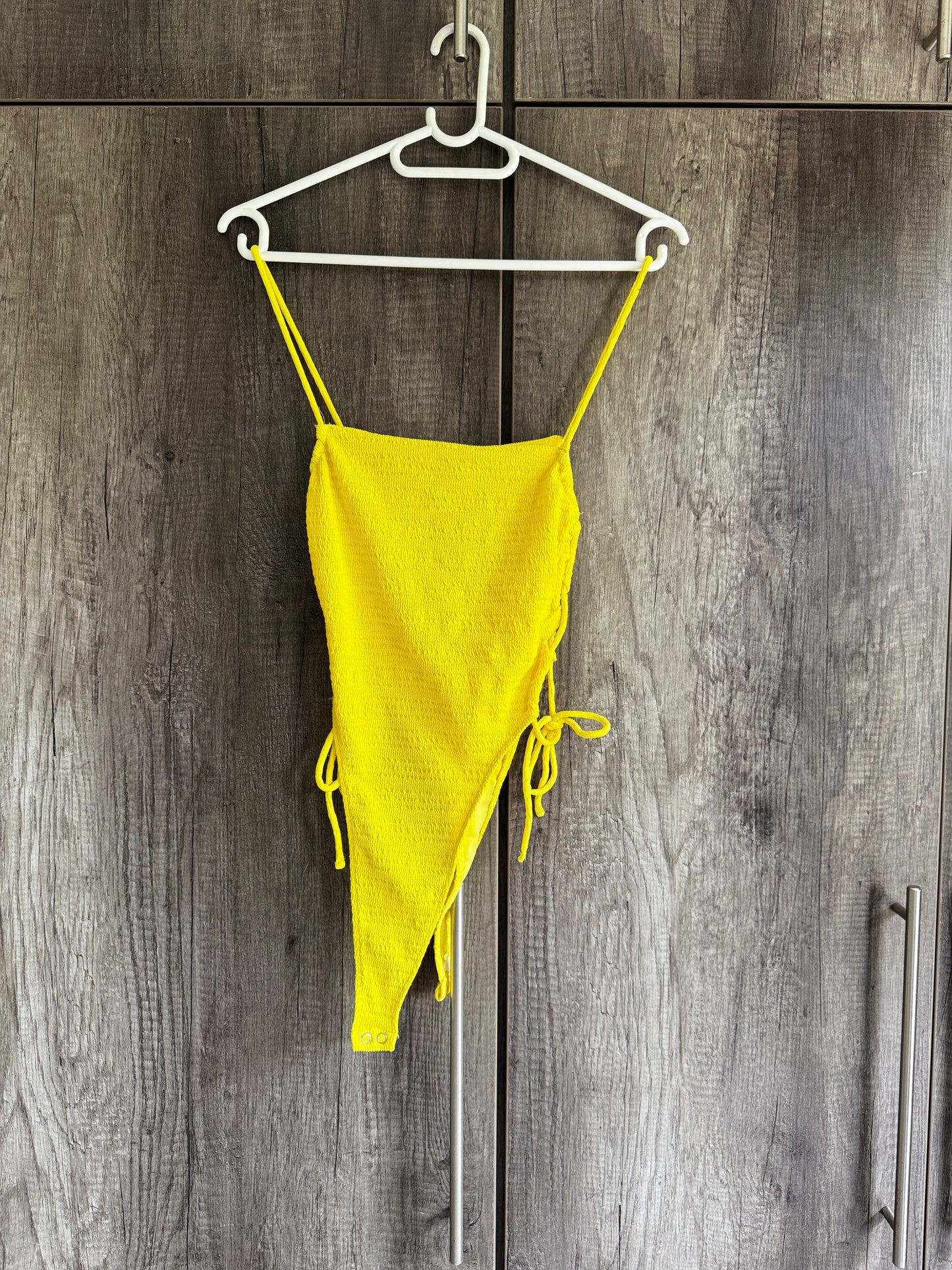 BERSHKA yellow bodysuit (HH)