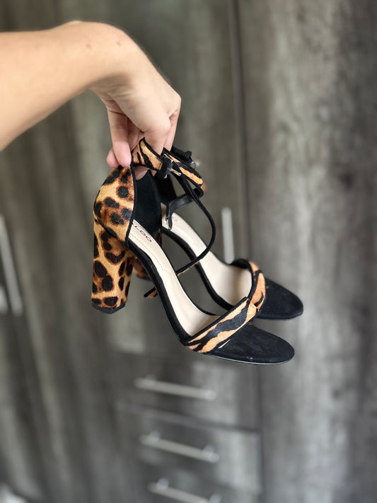 ALDO stunning heels (MM)