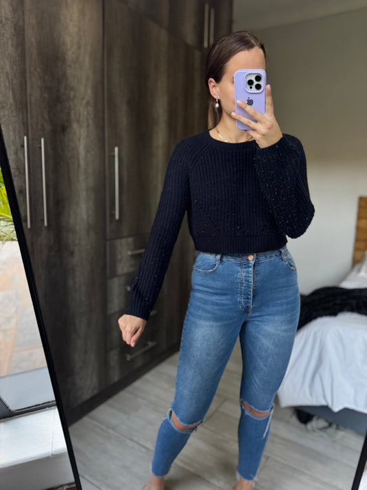 Black knitted sweater (OO)