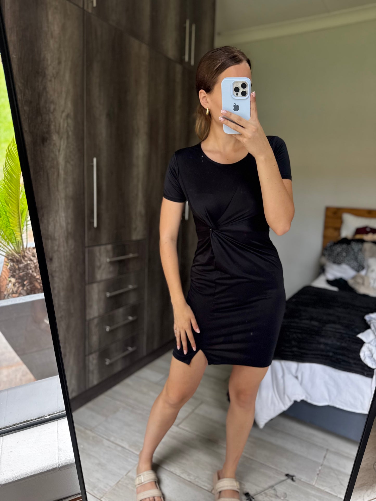 Black dress (GG)